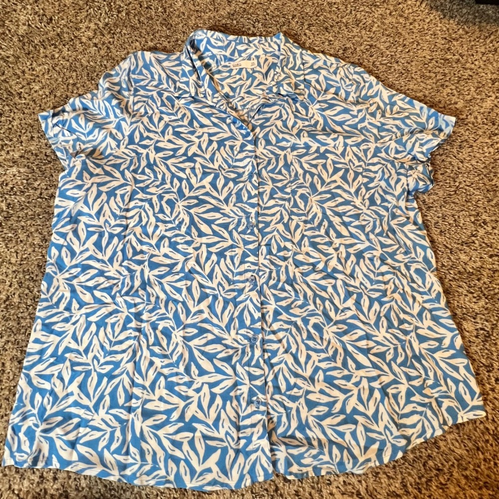Croft & Barrow Womens XXL‎ Blue White Leaf Print Short Sleeve Button Down Shirt